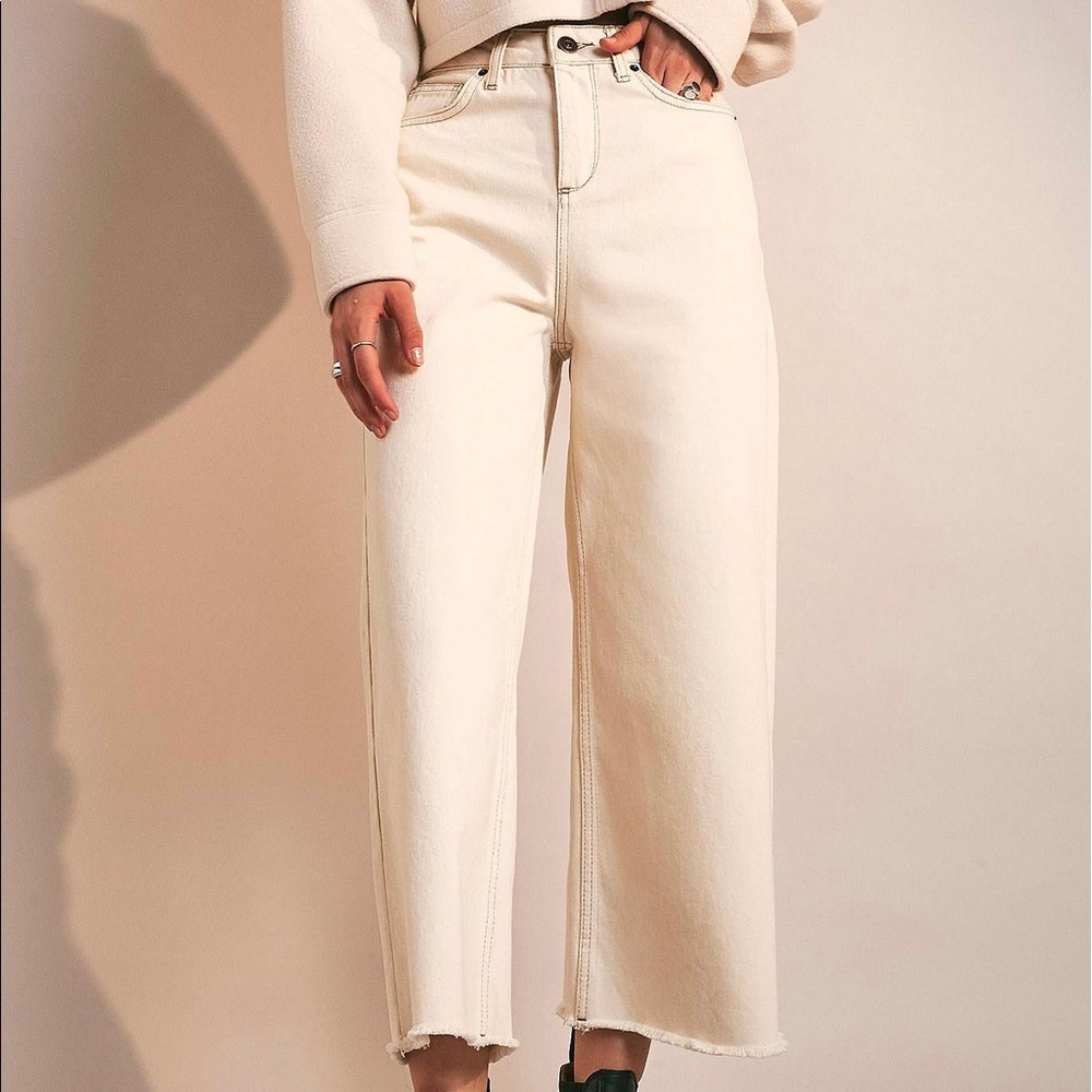 Urban Outfitters BDG Flood Ecru Jeans